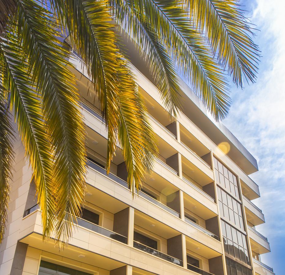 Grand Hotel Gagra Esterno foto