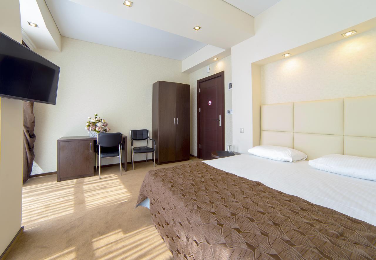 Grand Hotel Gagra Esterno foto