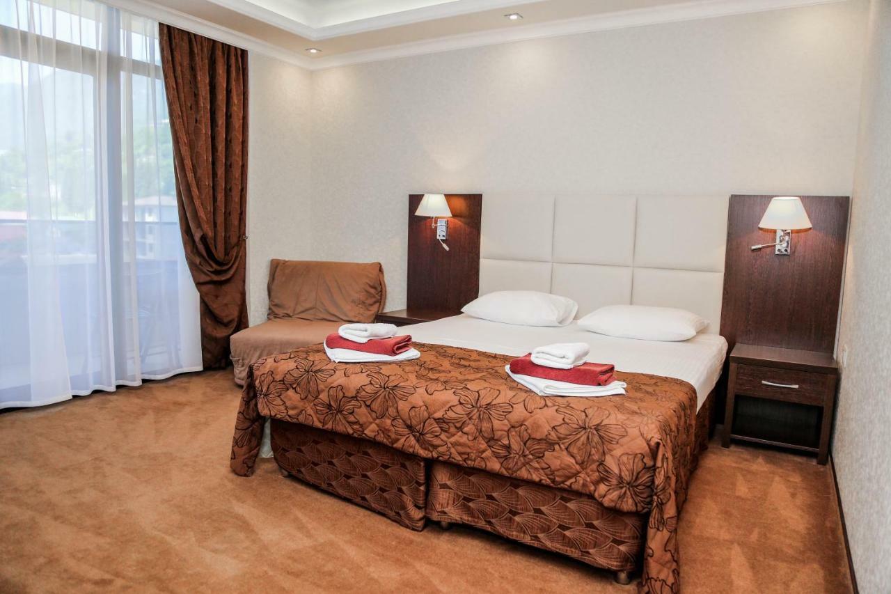 Grand Hotel Gagra Esterno foto