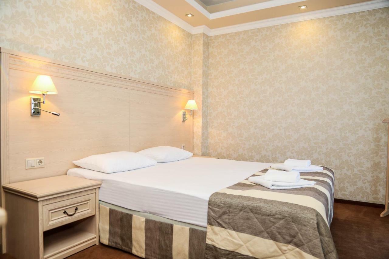 Grand Hotel Gagra Esterno foto